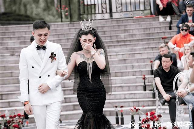 五行|当年纹身又剃头的“黑婚纱女孩”,因婚礼一夜爆红,她如今怎样了