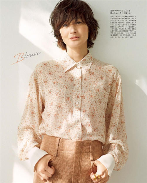 看看日本主妇的穿搭，你会明白：50岁也可以优雅精致