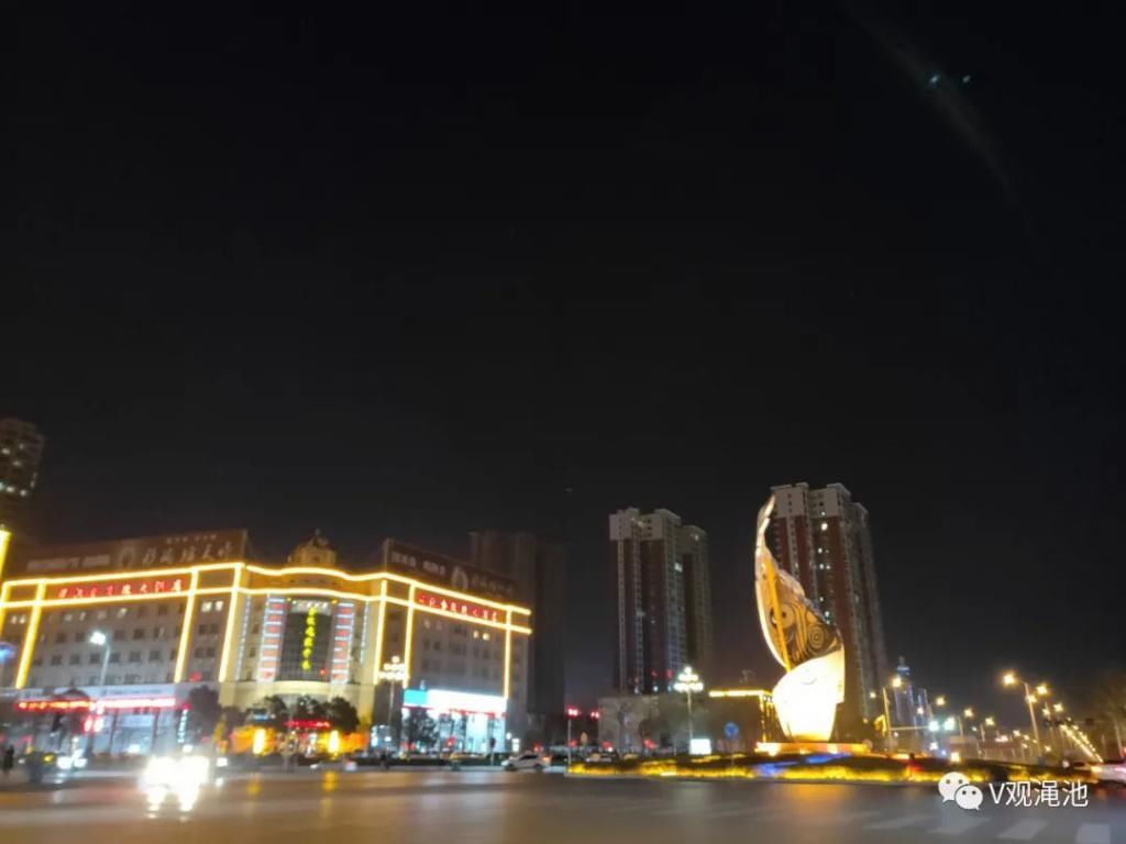 城门|渑池的斑斓夜色