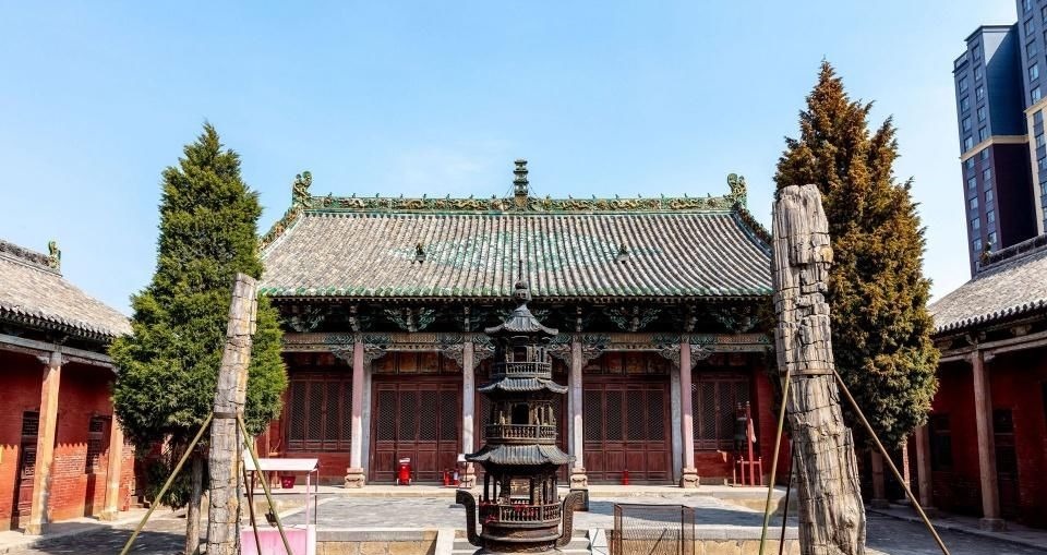 鼓楼|崇安寺：古泽州规模最大楼阁式建筑，楼下有后赵开国皇帝石勒陵墓