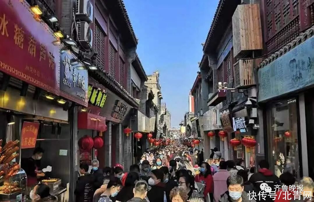 网友|排队看电影、街上遛弯儿、补觉一整天…网友晒出自己的年初一