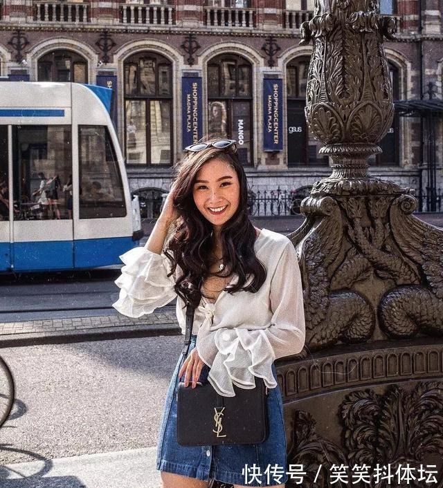 大腿|史上“最省钱博主”来了!身高只有158cm腿还粗,却靠穿搭火出圈!