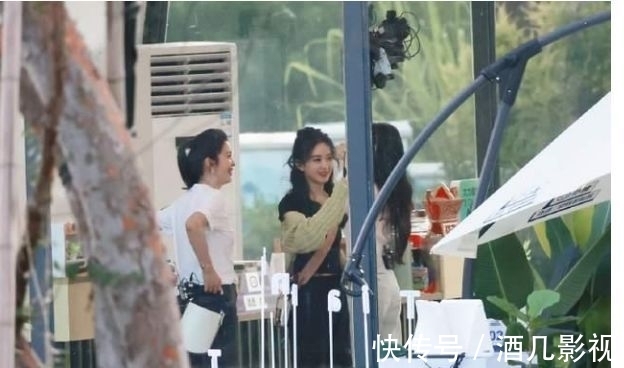 中餐厅|中餐厅路透，颖宝张碧晨同框比美，檀健次代替龚俊