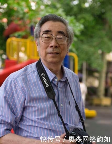 鲁迅后人情况如何?儿子成为大官,孙子辈出了一个家喻户晓的明星