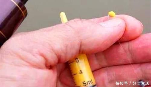 钓鱼|钓鱼技巧:多种面粉饵料配方,小鱼不沾,大鱼咬钩猛,野钓必备