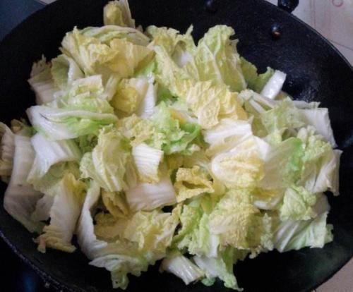 排毒养颜|这菜几毛钱一斤,清肺润肺,三两天吃一次,给肺做个大扫除