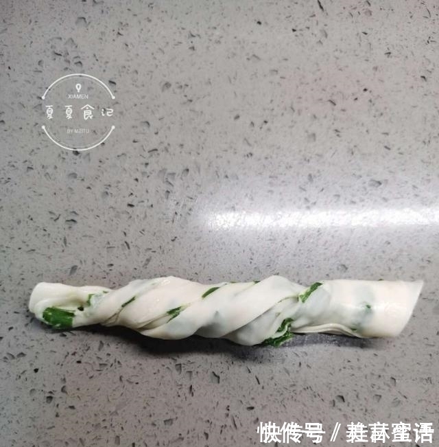 饺子皮这做法火了，百吃不厌，3天不做就馋得慌，我家一周吃5次