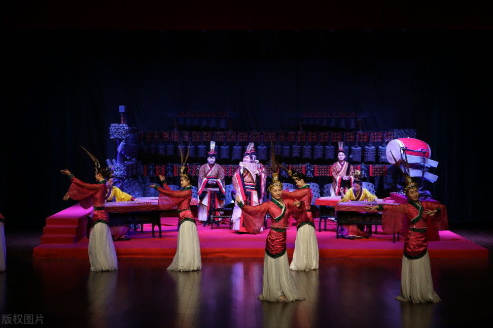  年前|来自2400年前的声音，修复后的曾侯乙编钟，首次敲响的哪首乐曲？