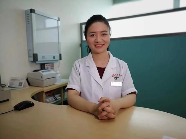 注意！得了又烦又痒的湿疹，这些事可能是“元凶”！自查是否常做→