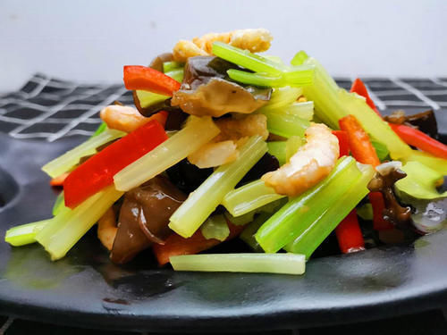 年夜饭，小凉菜是开胃菜！8道凉菜的简单做法，学会了换着花样吃