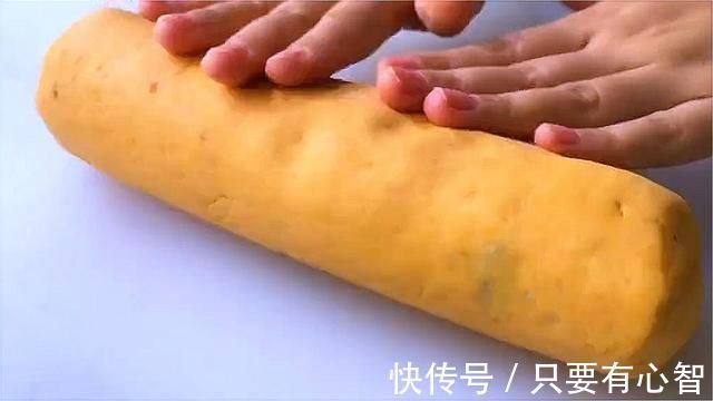 偷吃|红薯这样太解馋了,软糯香甜不沾牙,刚出锅就忍不住偷吃了,真香