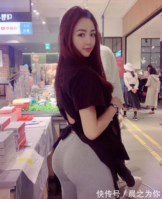 身形|韩国“夜店女王”,健身3年练出蚂蚁腰,曲线迷人,你想要同款吗