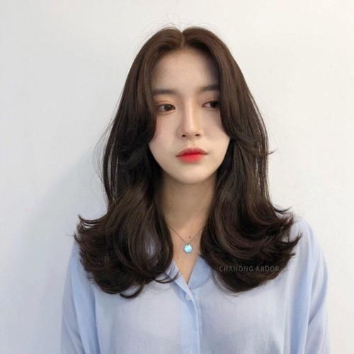 头肩|披发是仙女,绑发就变土气?如何快速分辨适合发型,牢记4个重点