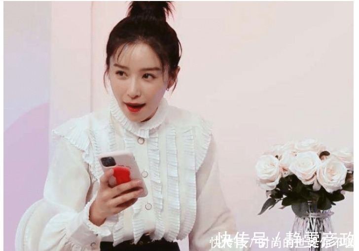 真人秀|人不红有多惨给陈伟霆打电话打不通，给张子枫发微信却发现已被删