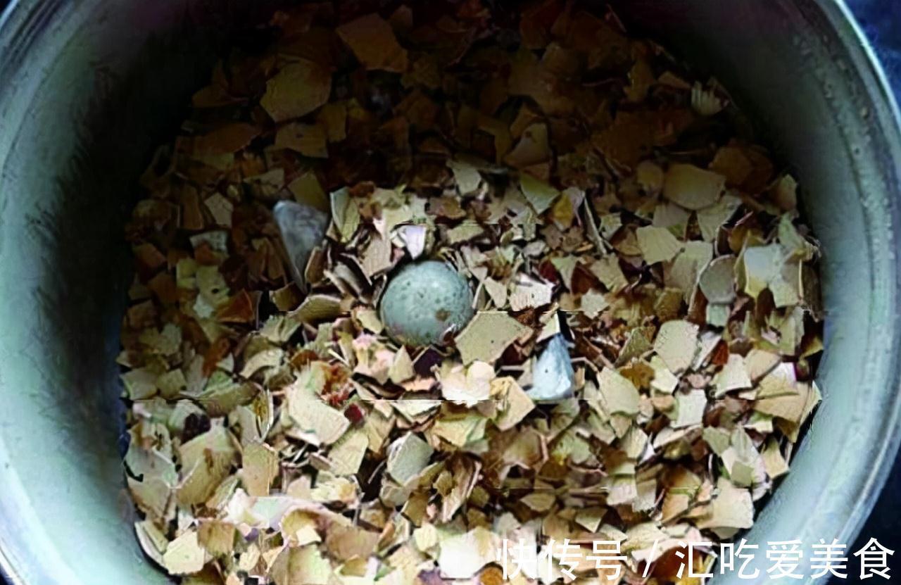 什么淘米水、酱油,都不如这种垃圾,随便铺1层,花开不停