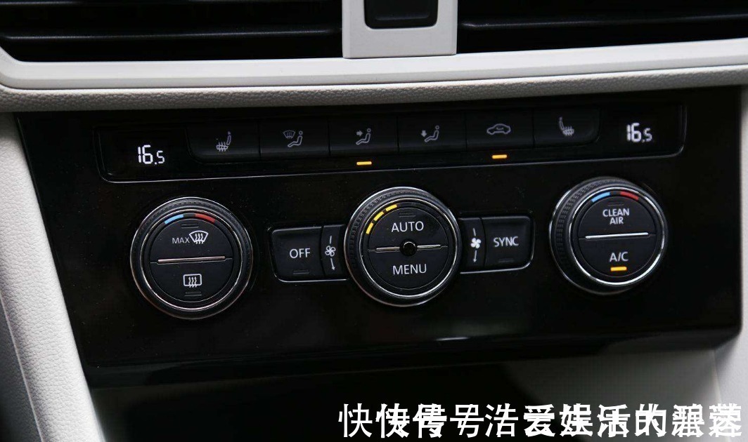 |搞笑外国人:爱美女士必看,生活中变美的小工具,你学到了么