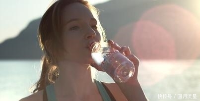 专家再次提醒,痛风注意遵守4个饮食原则,尿酸快速降下来!