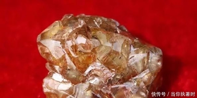  宝贝|1977年，农村姑娘捡到价值10亿的钻石，上交给国家，现状如何