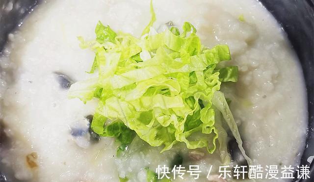 砂锅|广东人特色生滚粥，煲了20几年的做法，嫩滑鲜美，连锅底都不剩