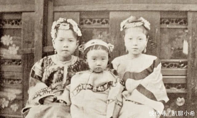 张照片|清末真实老照片：百姓生活贫困，原来雷峰塔长这样，长见识了！