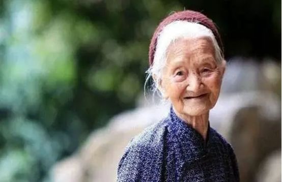 運動|100歲老人長壽不是秘密，這四點做起來，但80%人堅持不了