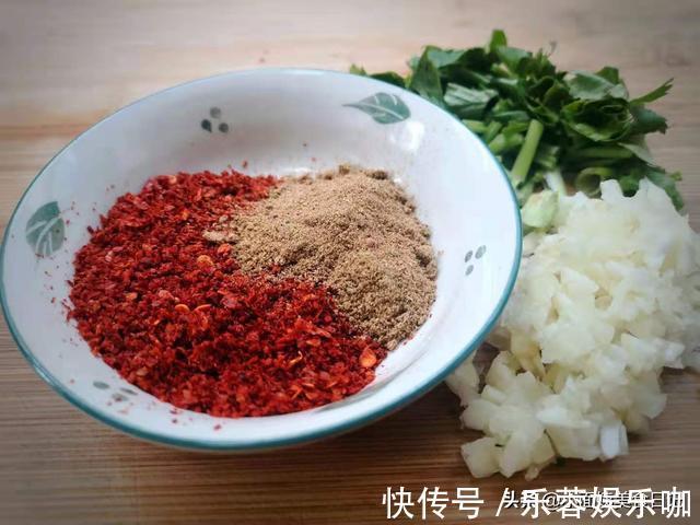 美食|夏天爱出汗,身体疲倦困乏,这种高钾食物别忘吃,蒸熟一煎,真香