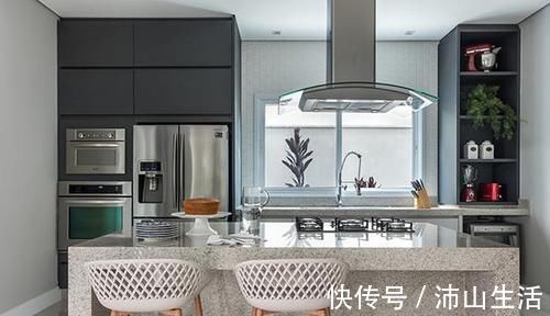 五星酒店|简约美才是真高级，客厅局部挑空，窗帘长达4米，180平尽显气派