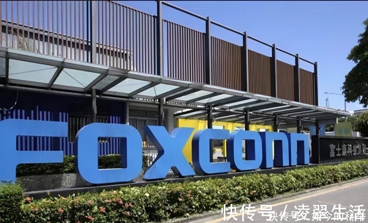 高品质|月线刚走出圆弧底，下一个十倍牛股成长为富士康？适合价值投资者！