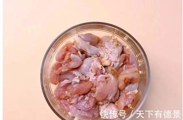 鸡块|好吃到骨子里的蒜香辣炒鸡块,没胃口的都多吃一碗米饭