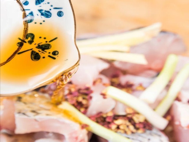 超好吃的鱼肉做法,外酥里嫩,营养又美味,全家都爱吃!