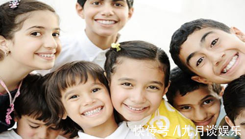 孩子|儿子长了一口“鲨鱼牙”,妈妈连忙送医,医生无知害了孩子