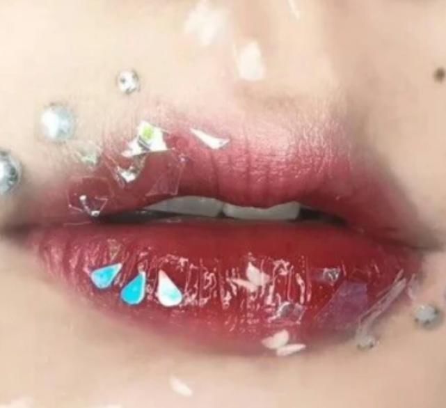 公认最丑的3大“唇形”,第2种是女生的最爱,直男照照镜子吧