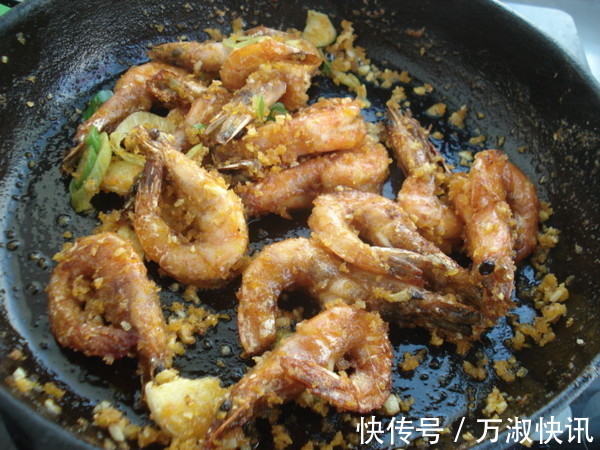 罗氏虾|换季心神不宁睡不好晚饭经常吃点它,镇静安神,和失眠说拜拜