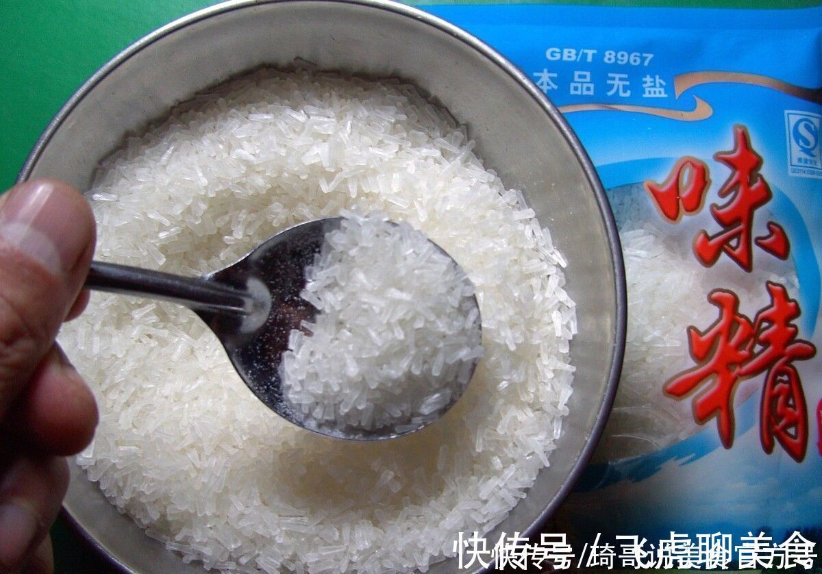 谷氨酸钠|味精、鸡精、蚝油、特鲜味精、鱼露怎么用？今天才明白，涨知识了