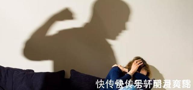 心理|孩子心理权威测试,这五个表现全都有,说明你家孩子自卑心很重