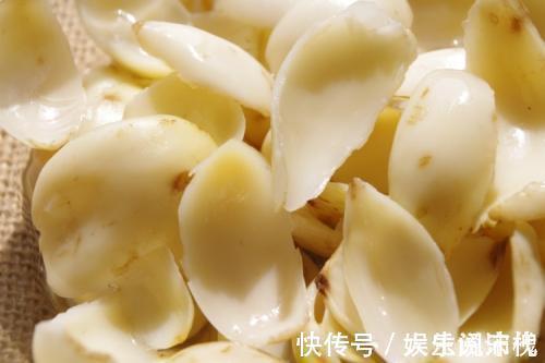 食物|常吃3种食物、让你沾床就睡!今天开始试试,睡醒就是天亮。