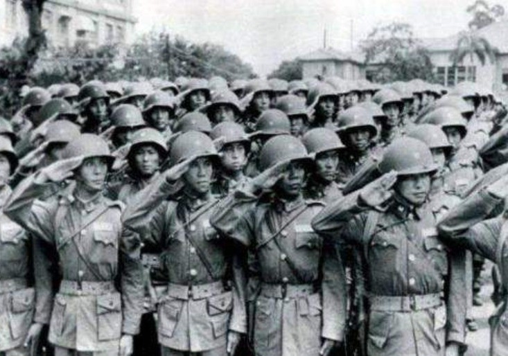 进军|第二野战军进军西南时,为何只有两个兵团,还有一个兵团去了哪里