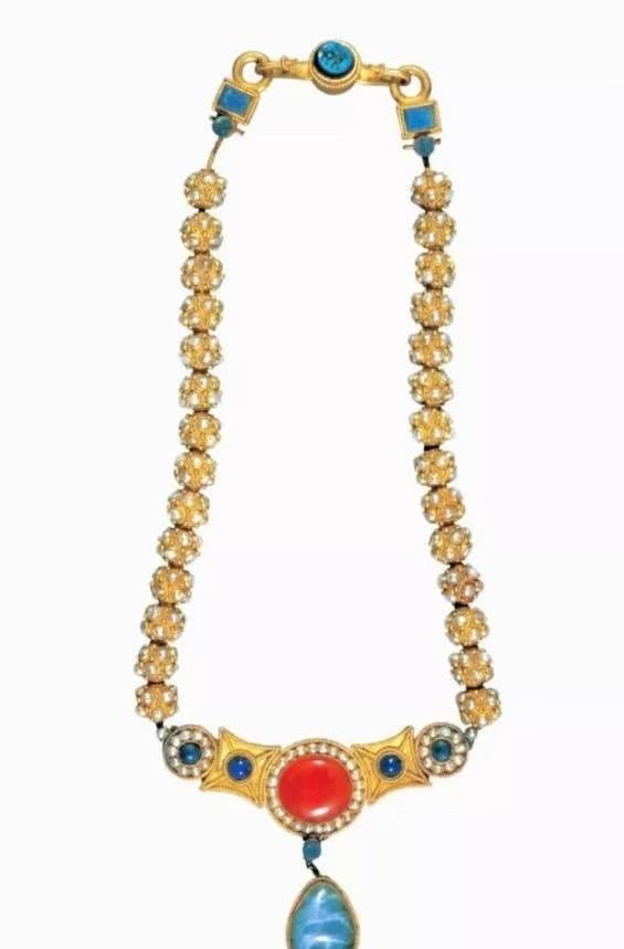 皇后|国家博物馆里最漂亮的项链,竟属于这个九岁便夭折的小女孩