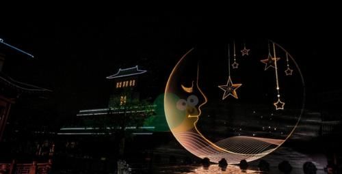 流量|中秋晚会阵容曝光，周深连跑四个平台引热议，流量被拒之门外