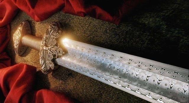 东西方的冷兵器文化,妖刀村正与大马士革钢刀