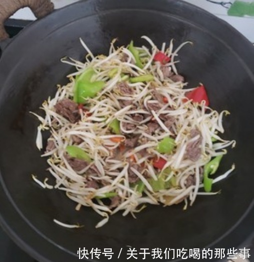 面条|馆子吃不到的河南干炒面条,不粘连不糊底,焦香有嚼劲,教你做法
