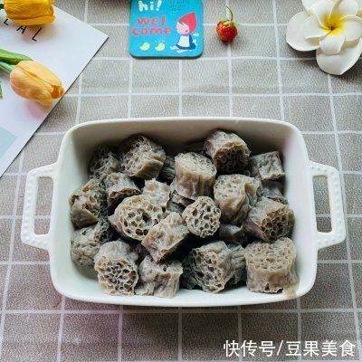 紫林陈醋|#夏日开胃餐#照烧酱吸汁荞麦面藕，低脂肪又健康的减肥食品