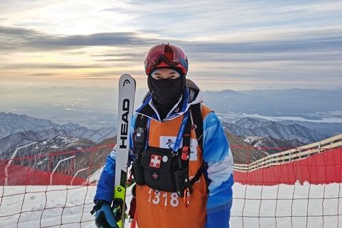 滑雪|滑雪医生孙旭：为救援，练成“专业运动员”