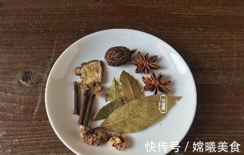 蒜泥白肉,喜欢吃,我教你做,简单几个步骤,比饭店的还好吃