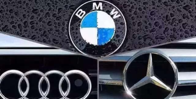 他座驾6000万兰博基尼 全球仅此一辆 交车时员工恭候 乐惠车 他座驾6000万兰博基尼 全球仅此一辆 交车时员工恭候 乐惠车