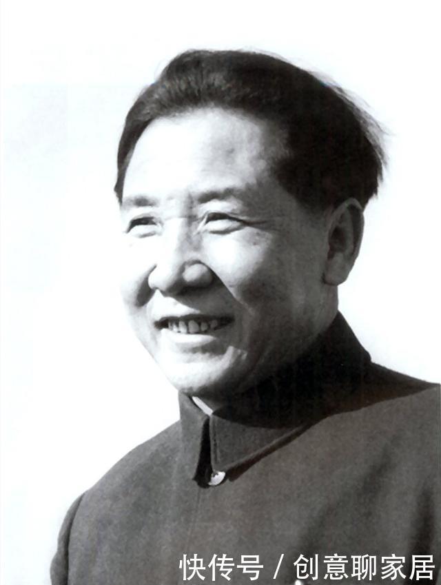 成龙激情演绎《铁道游击队》,徐帆演他情人,学者竟称她为风尘女