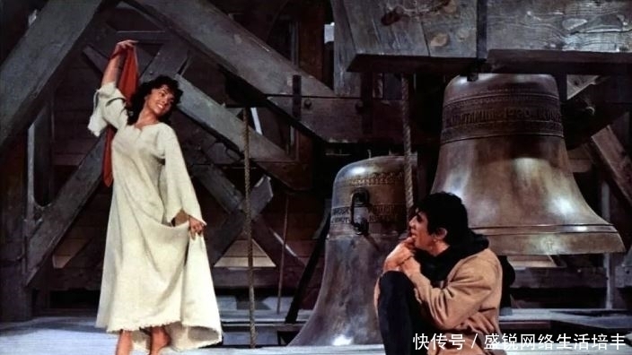 女主|《巴黎圣母院》中那位吉普赛女主的悲剧,不是爱太深,而是不会爱