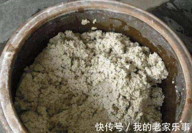 3种“小废渣”,出门捡“1袋”,每隔2个月给花卉用1点,爆盆快!