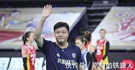 上海女排|蔡斌知人善任,年轻江苏打出未来!王之腾僵化,后备充足不敢用