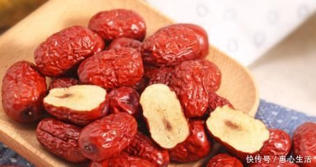補血|紅棗和此物泡水喝,皺紋沒了,色斑淡了,女性常喝子宮健康不顯老
